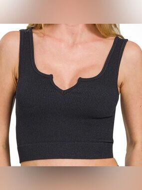 NWOT Zenana Seamless Split Neck Bra Crop Top Size L/XL